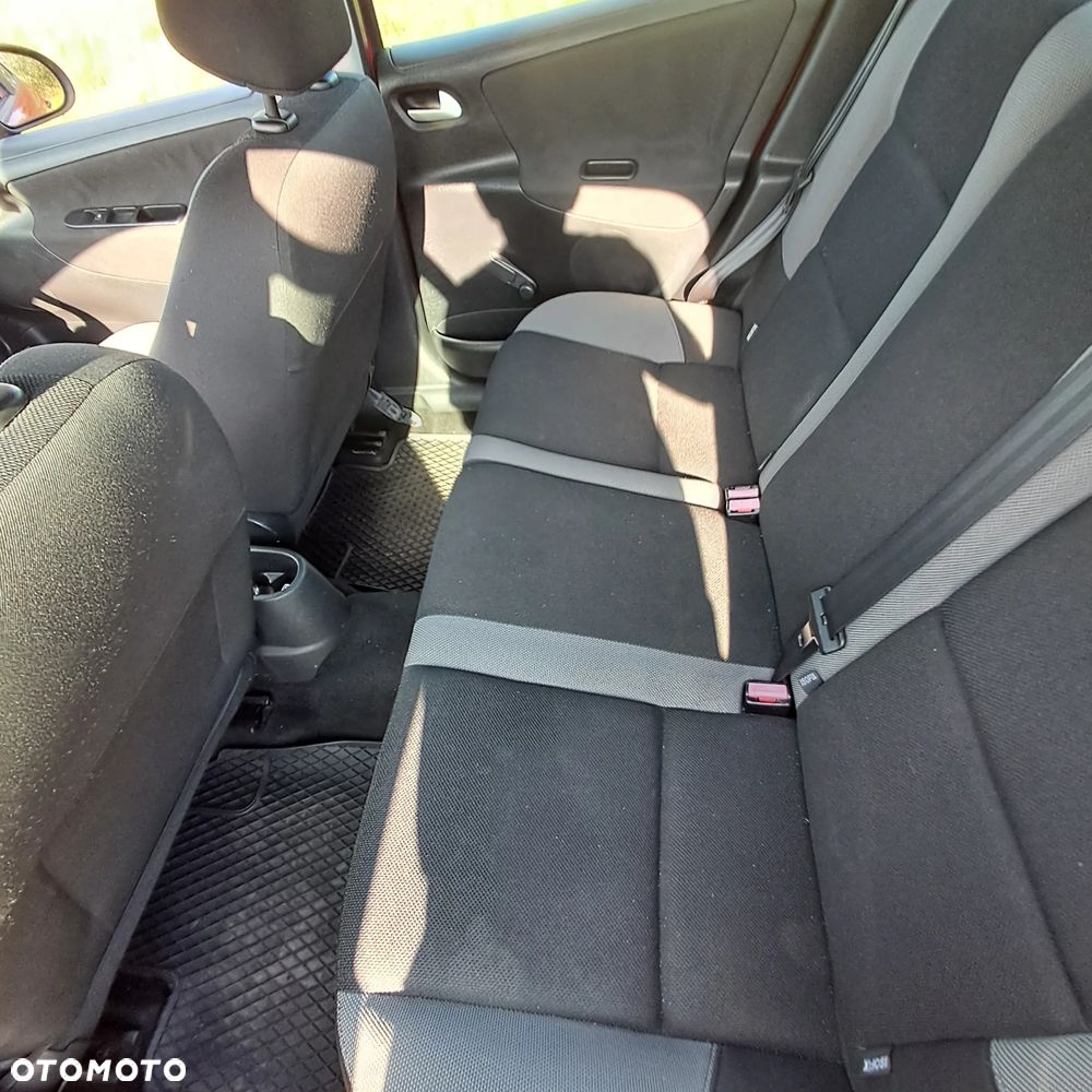 Peugeot 207 1.4 Presence - 8