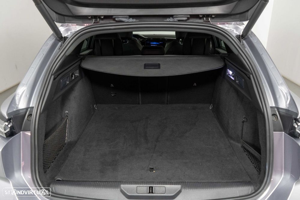 Peugeot 308 SW 1.6 Hybrid GT e-EAT8 - 13
