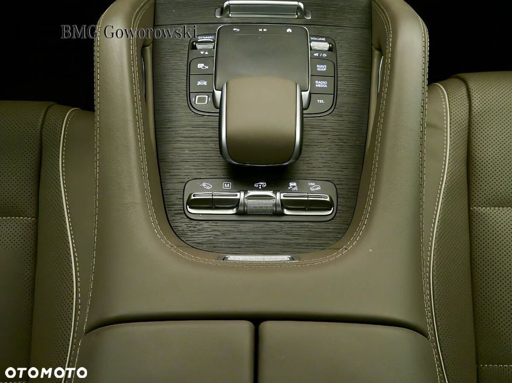 Mercedes-Benz GLS - 20