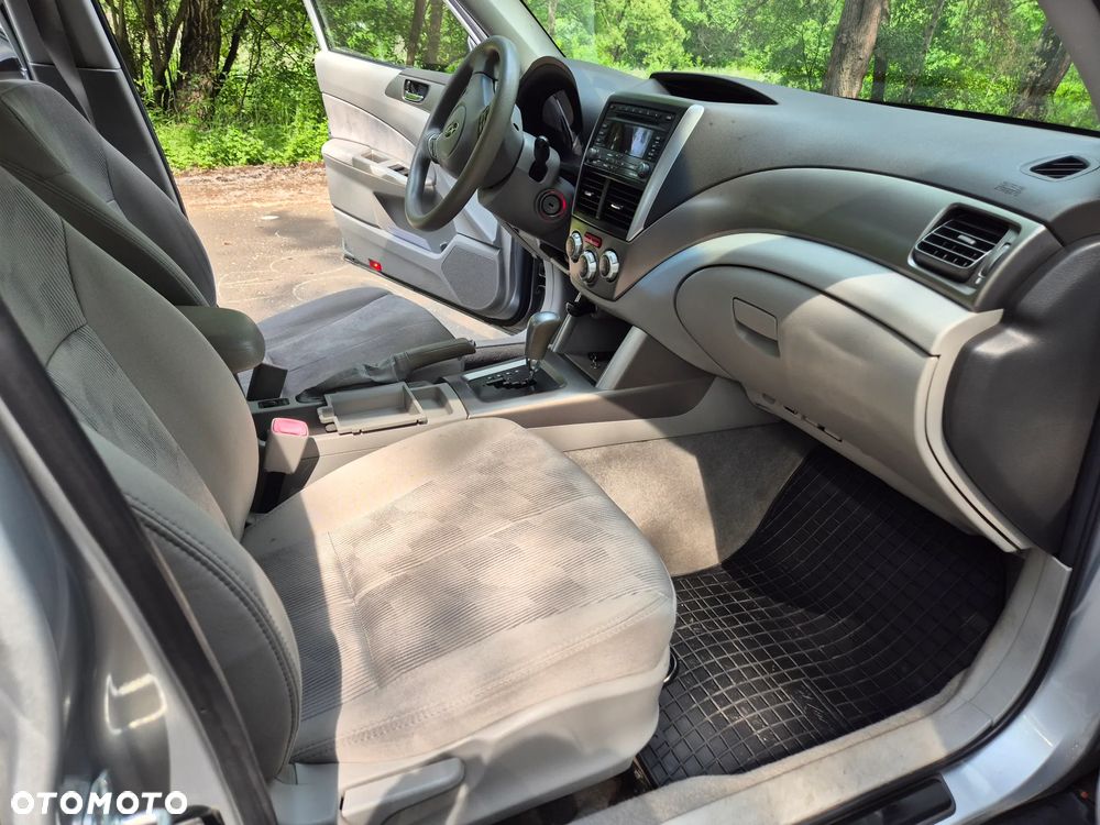 Subaru Forester 2.0 XC 000 - 19