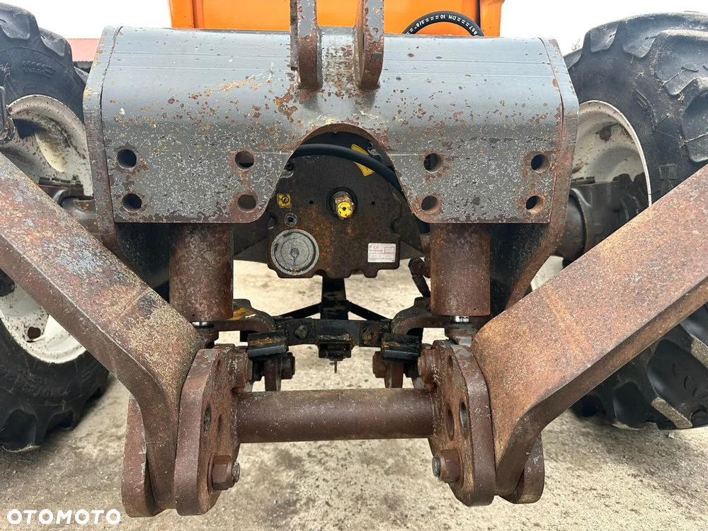 Renault ERGOS 85 TUZ + WOM - 4