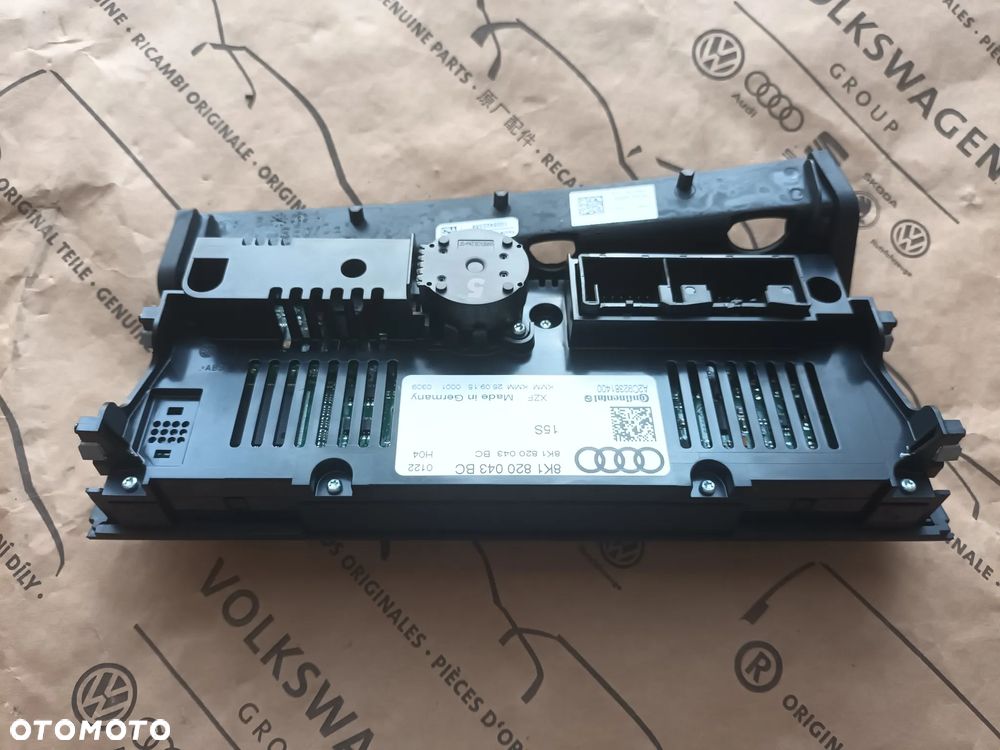 Audi A5 Sportback Panel klimatyzacji 8K1820043BC - 9