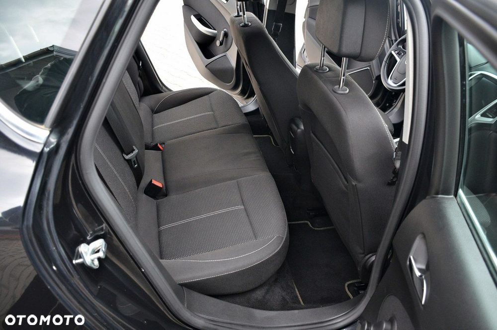 Opel Astra - 23