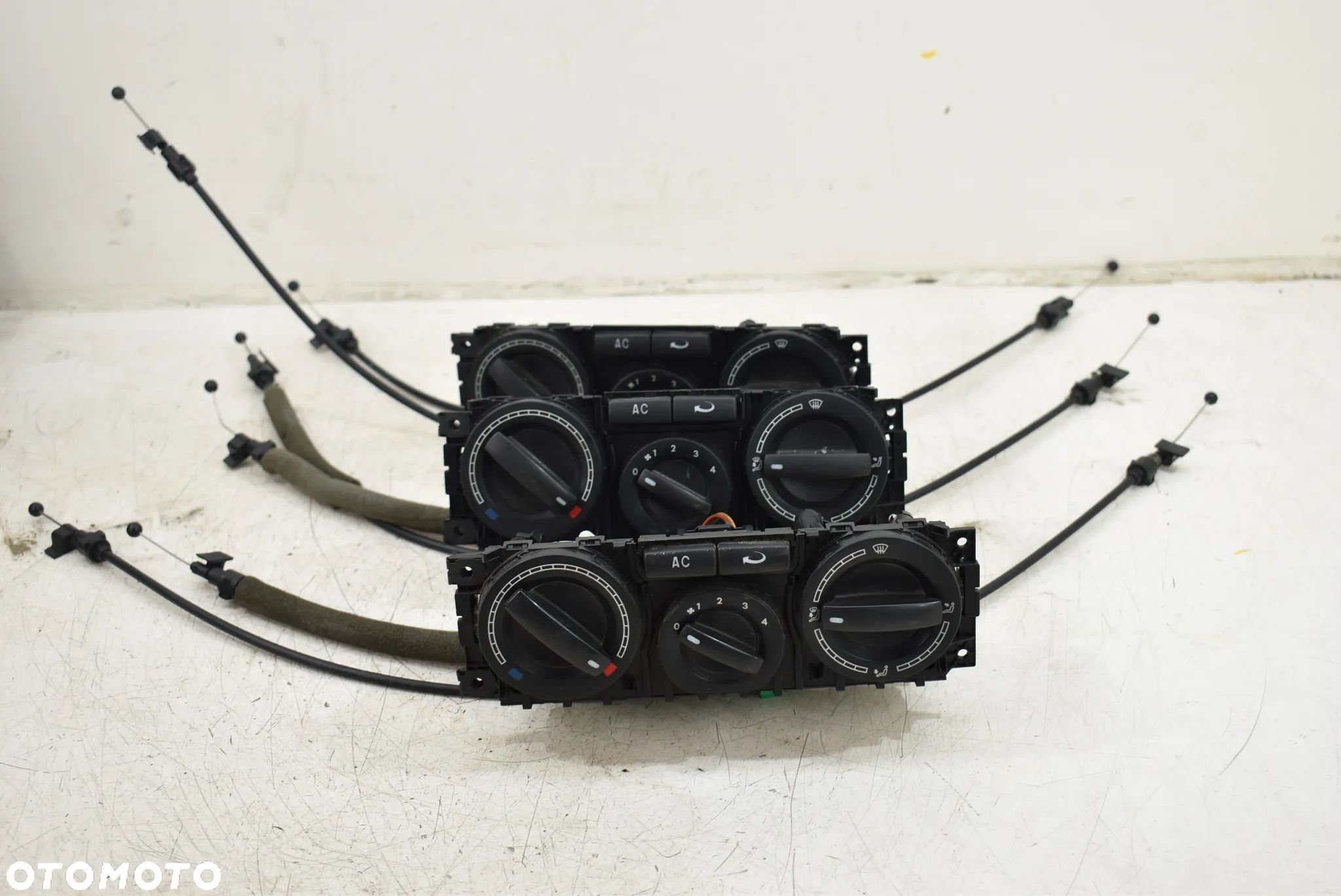 PANEL NAWIEWU KLIMATYZACJI VW T5 07R 7H0820045AM FV - 1