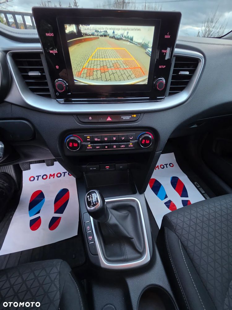 Kia Ceed 1.4 T-GDI M - 7