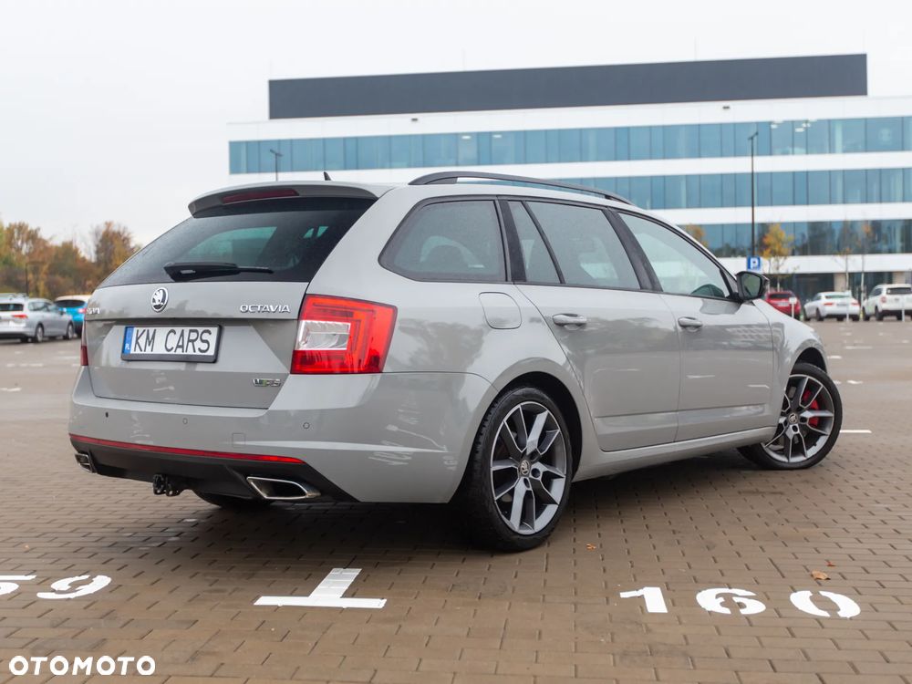 Skoda Octavia 2.0 TDI (Green tec) RS - 11