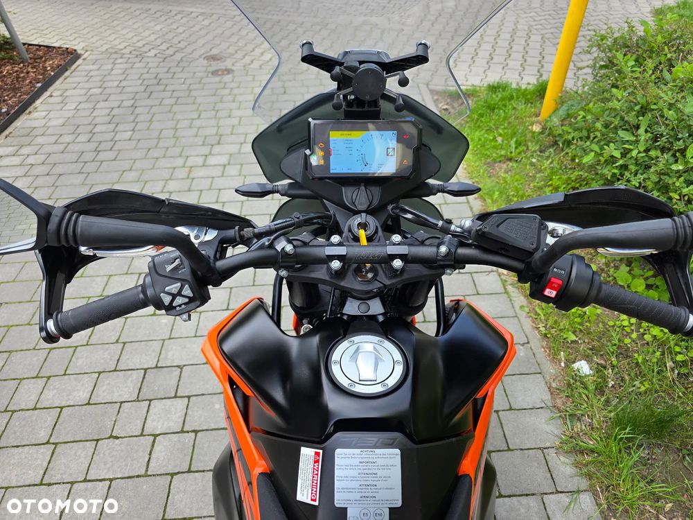 KTM Adventure - 7