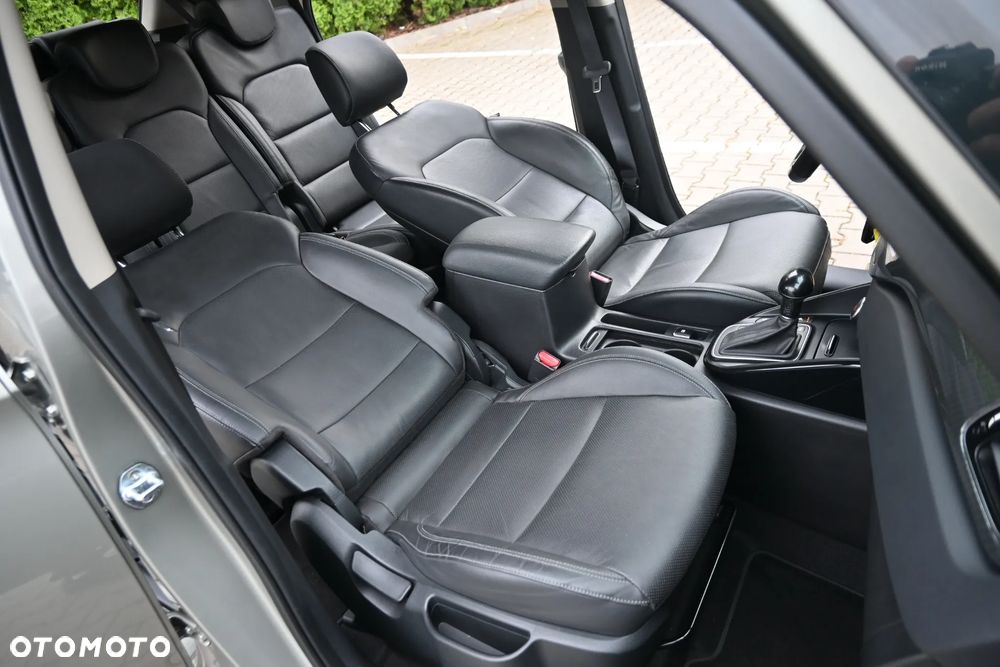 Kia Carens 2.0 GDI Automatik Edition 7 - 29