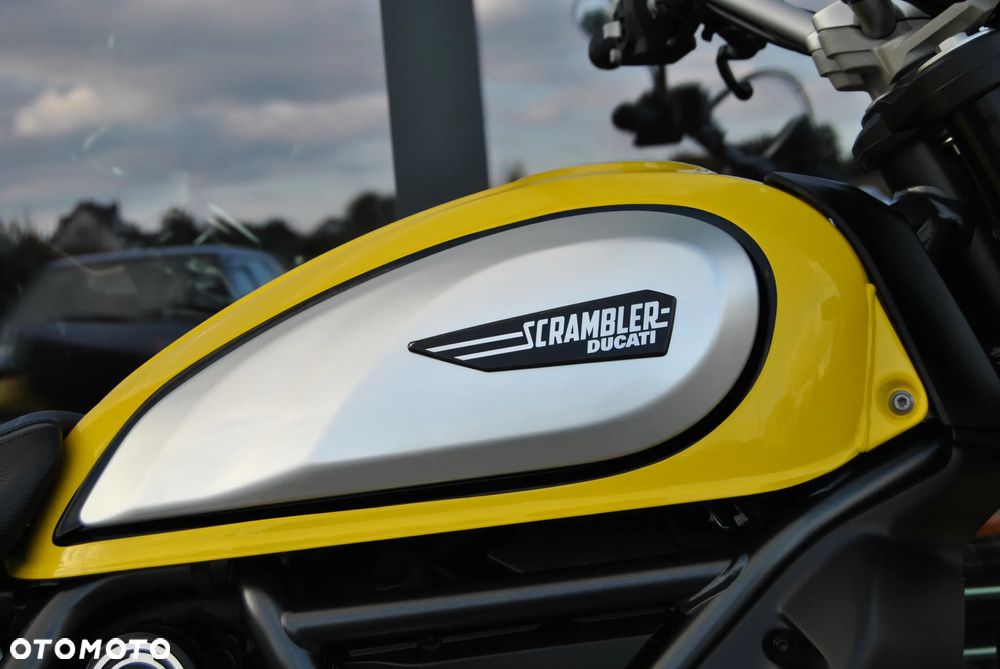 Ducati Scrambler - 10