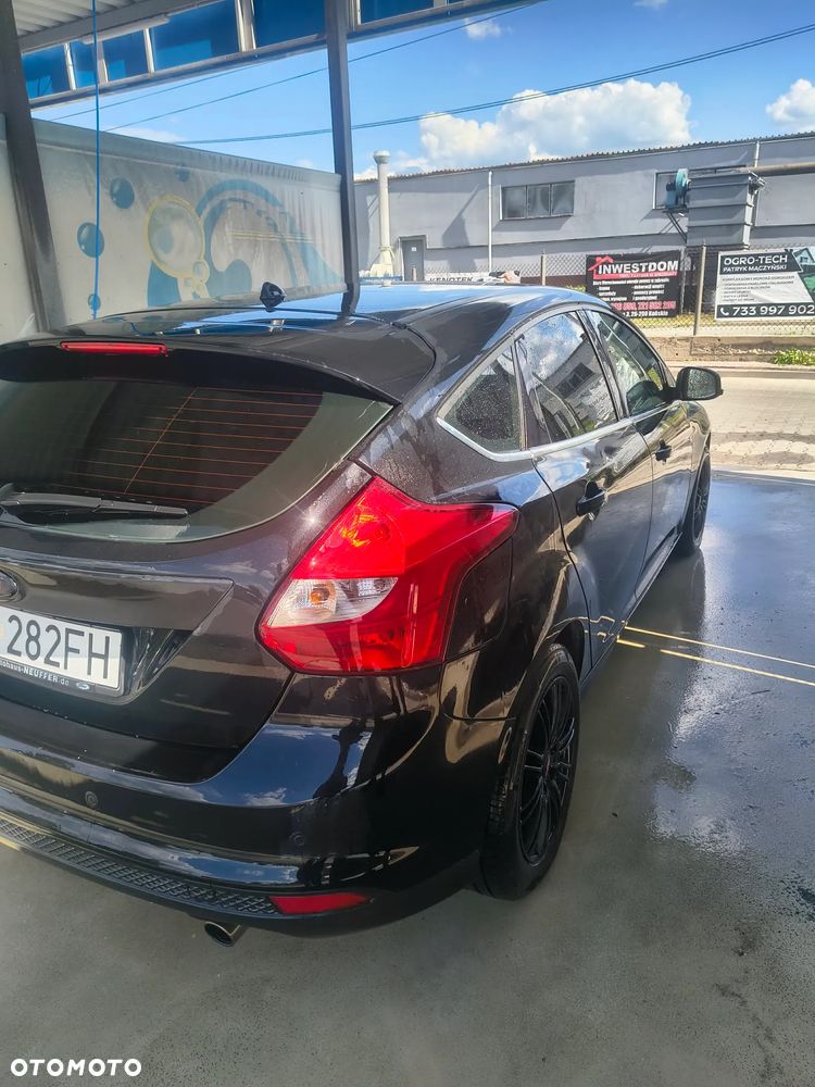 Ford Focus 1.6 EcoBoost Edition - 6