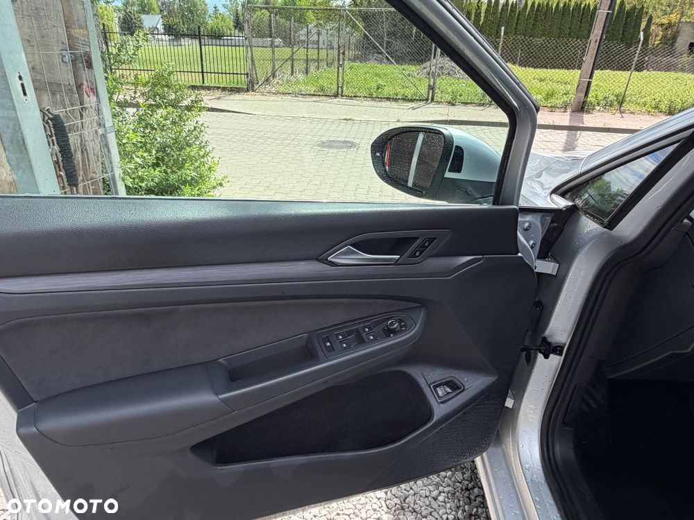 Volkswagen Golf - 19