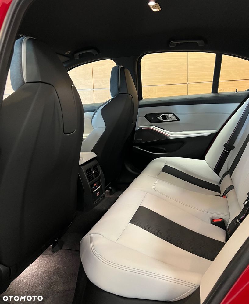BMW M3 M Competition xDrive sport - 8