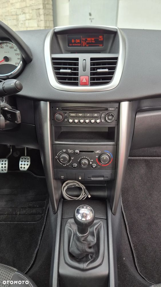 Peugeot 207 CC 1.6 Intense - 22