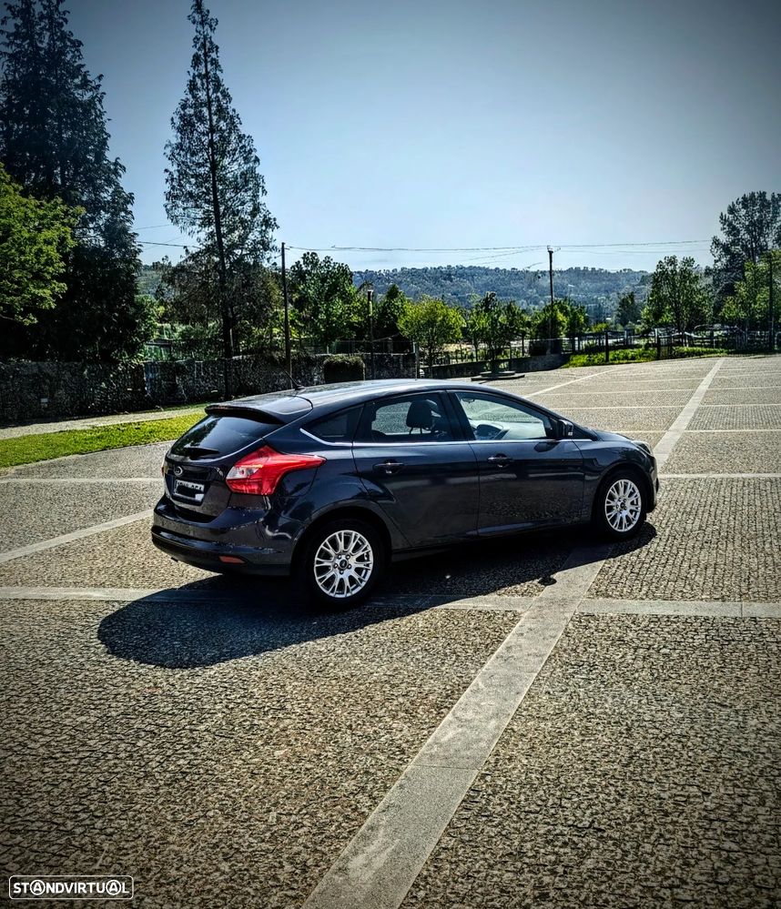 Ford Focus 1.6 TDCi DPF Titanium - 18