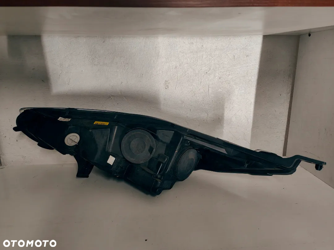 Lampa Ford Fiesta MK7 lift lewa oryginał EU  C1BB13W029AH - 2