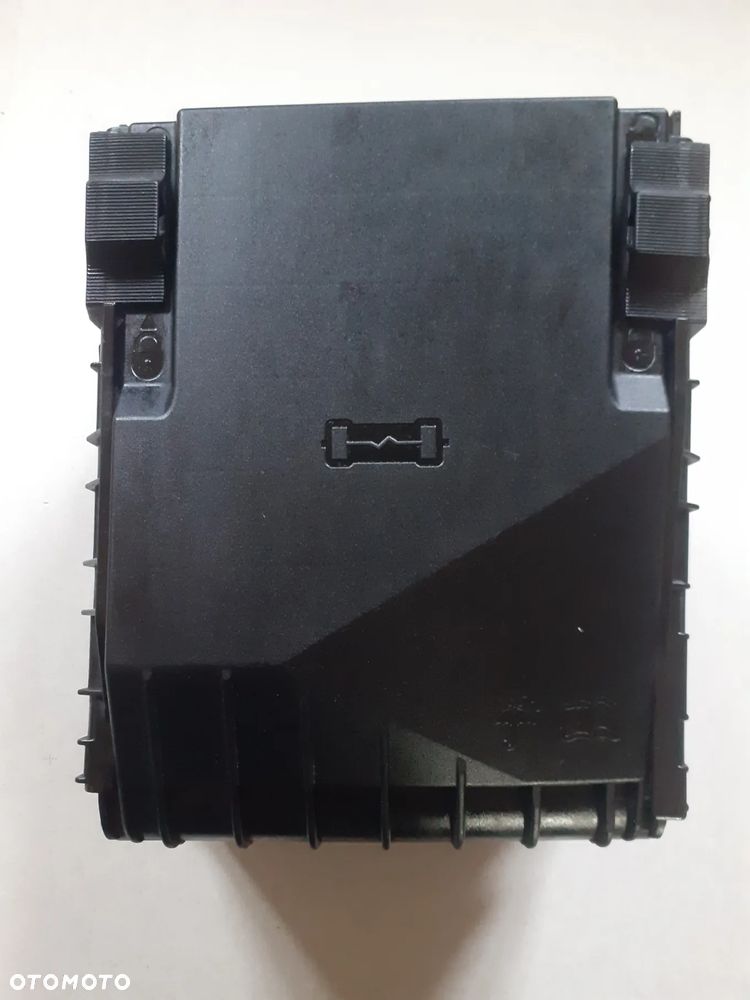 OBUDOWA POKRYWA PODSTAWA BEZPIECZNIKÓW SEAT ALTEA VW GOLF V PASSAT B6 AUDI A3 8P SKODA OCTAVIA II SEAT LEON II 1K0937132F 1K0907361B - 2