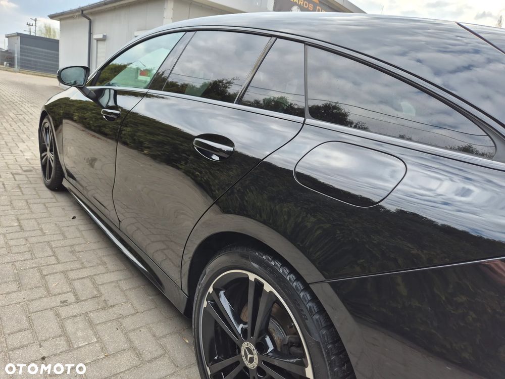 Mercedes-Benz CLA 220 d 8G-DCT AMG Line - 22