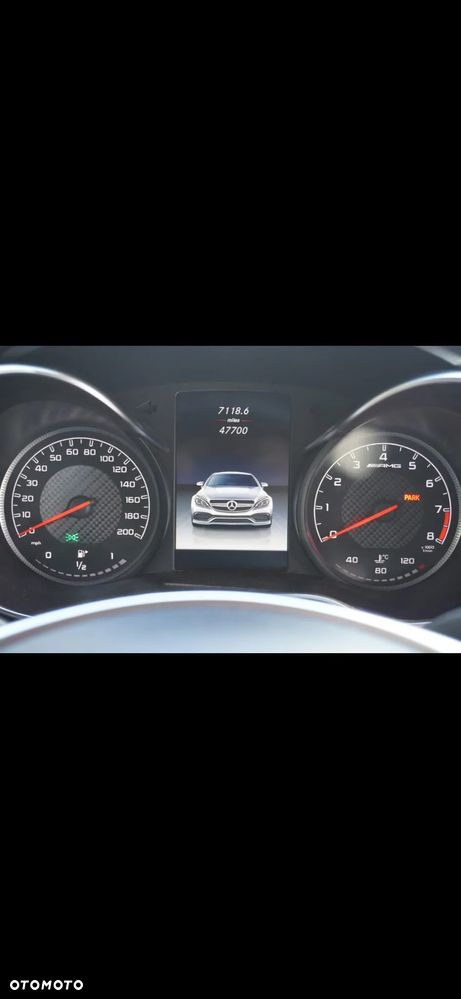 Mercedes-Benz Klasa C AMG 63 S Coupe AMG Speedshift MCT 9G - 23