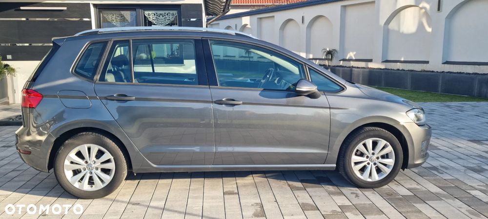 Volkswagen Golf Sportsvan - 3