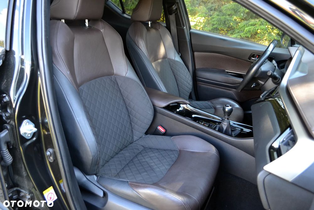 Toyota C-HR 1.2 Turbo Lounge - 22