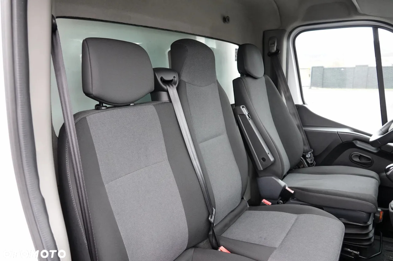 Renault MASTER/ CHŁODNIA / AGREGAT CARRIER / FOTEL PNEUMATYCZNY / DMC: 3500 KG / 2020 ROK - 36