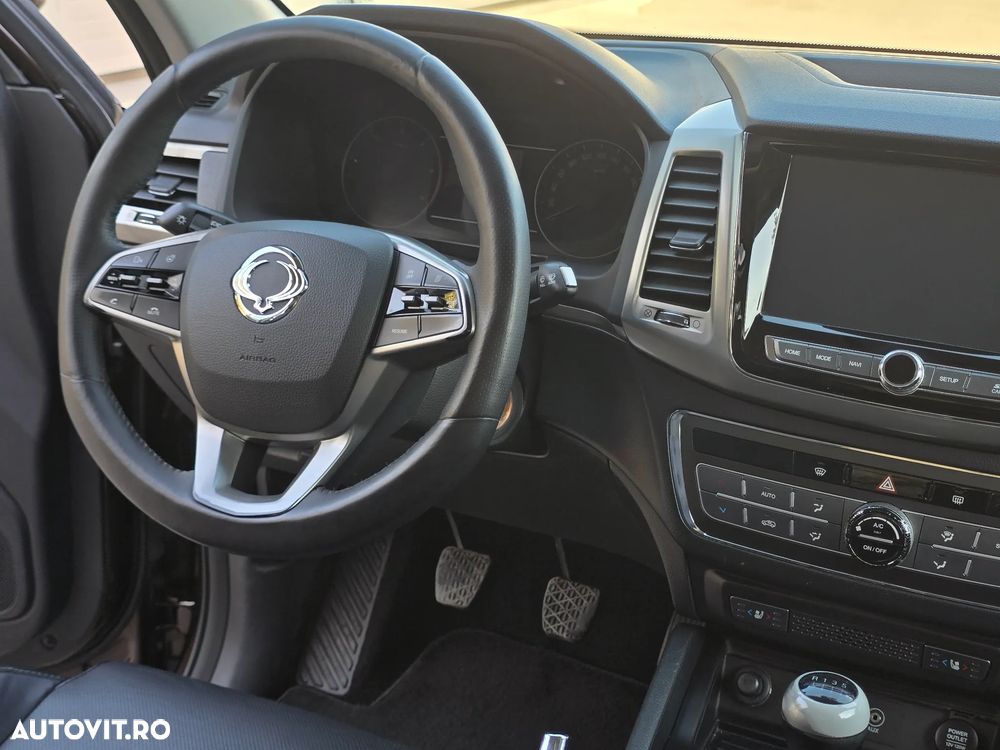 SsangYong MUSSO 4WD Crystal - 24