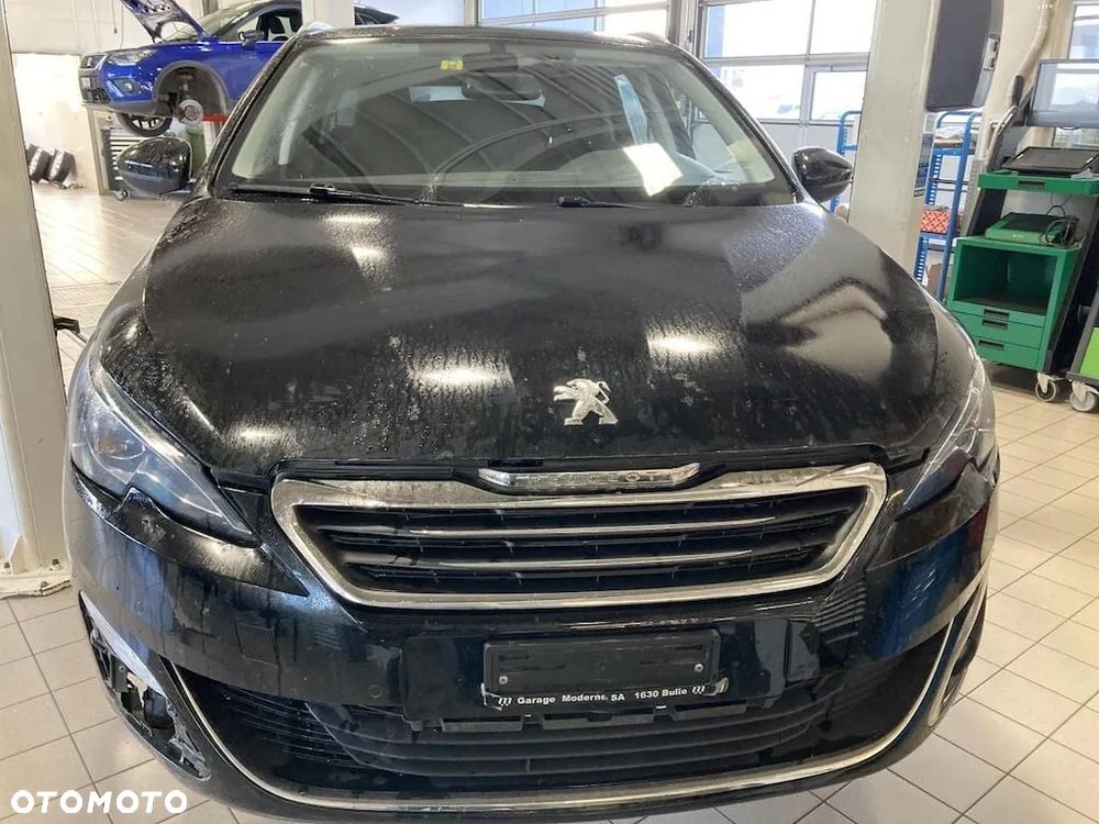 Peugeot 308 1.2 PureTech Allure S&S - 3