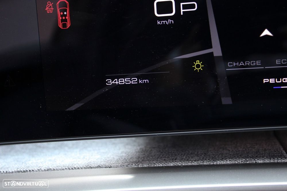 Peugeot 3008 1.2 Hybrid Allure e-DCS6 - 17