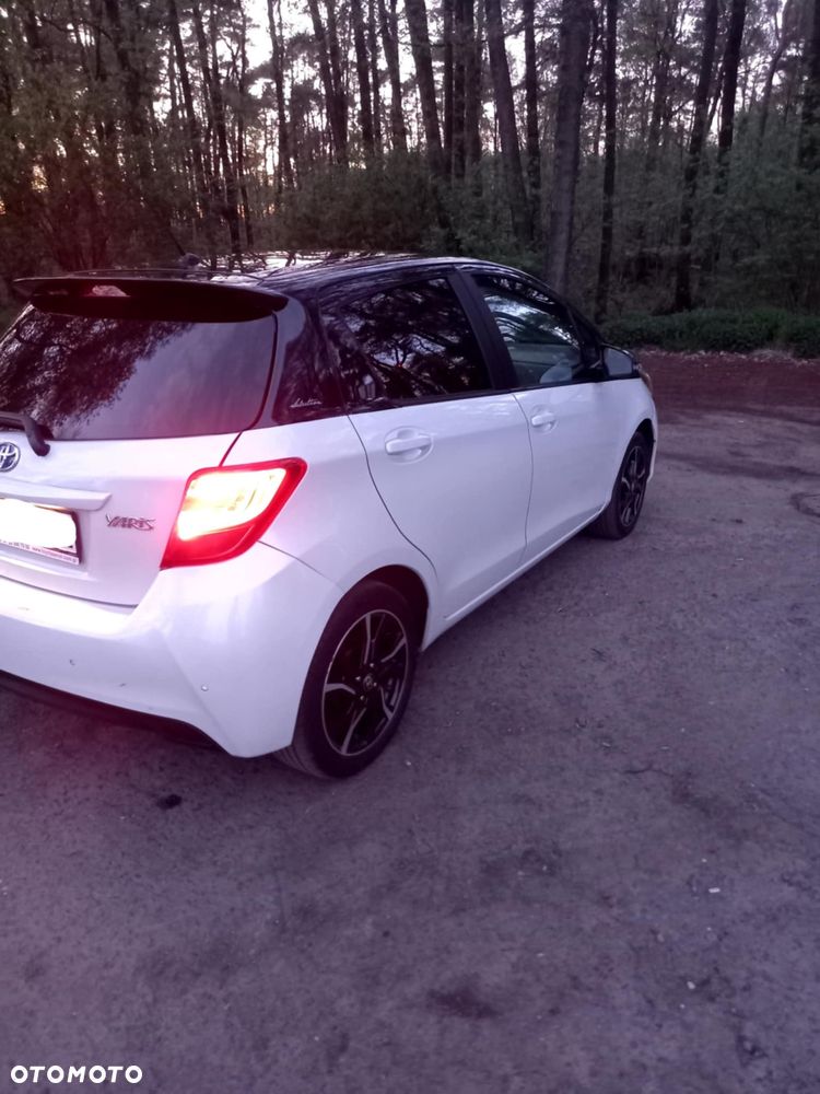 Toyota Yaris - 7