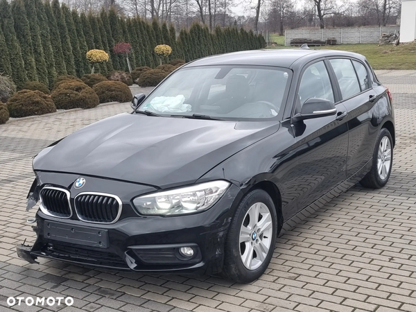 BMW Seria 1 118i Advantage
