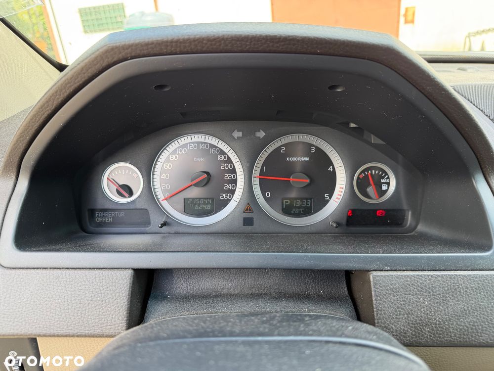 Volvo XC 90 D5 AWD Geartonic Executive - 9