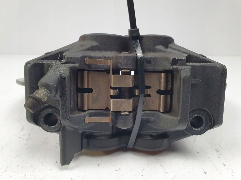 LEWA TARCZA HAMULCOWA ZACISK PRZÓD Yamaha T-Max 560 Tech Max 560 20-25 - 7