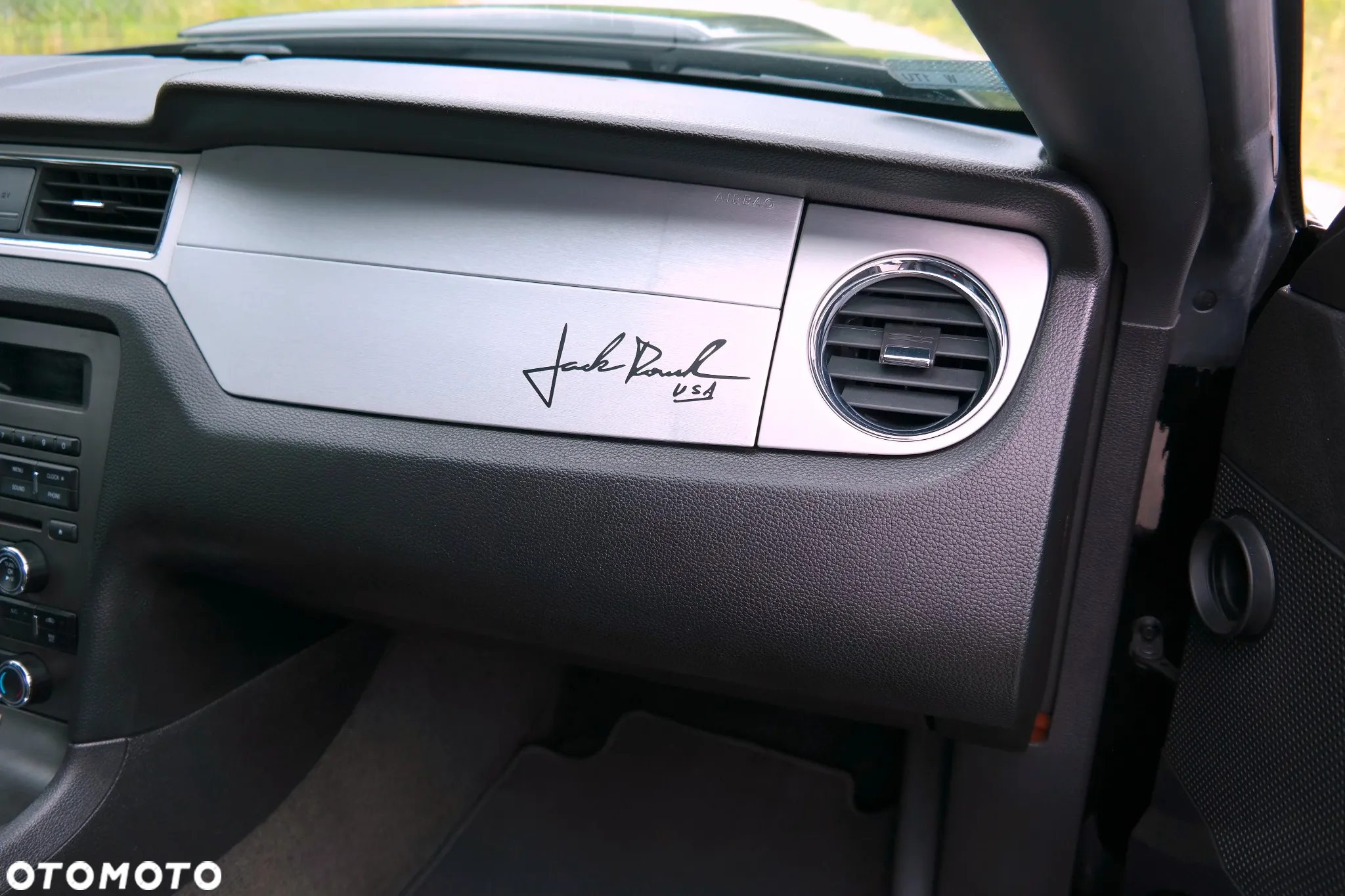 Ford Mustang 3.7 V6 - 29
