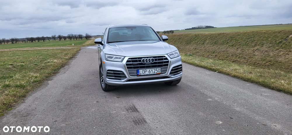 Audi Q5 - 1