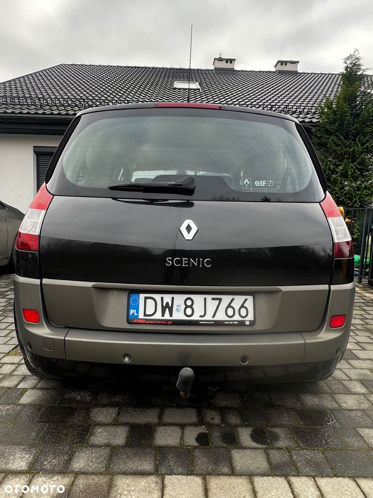 Renault Scenic 1.6 16V Confort Privilege - 4