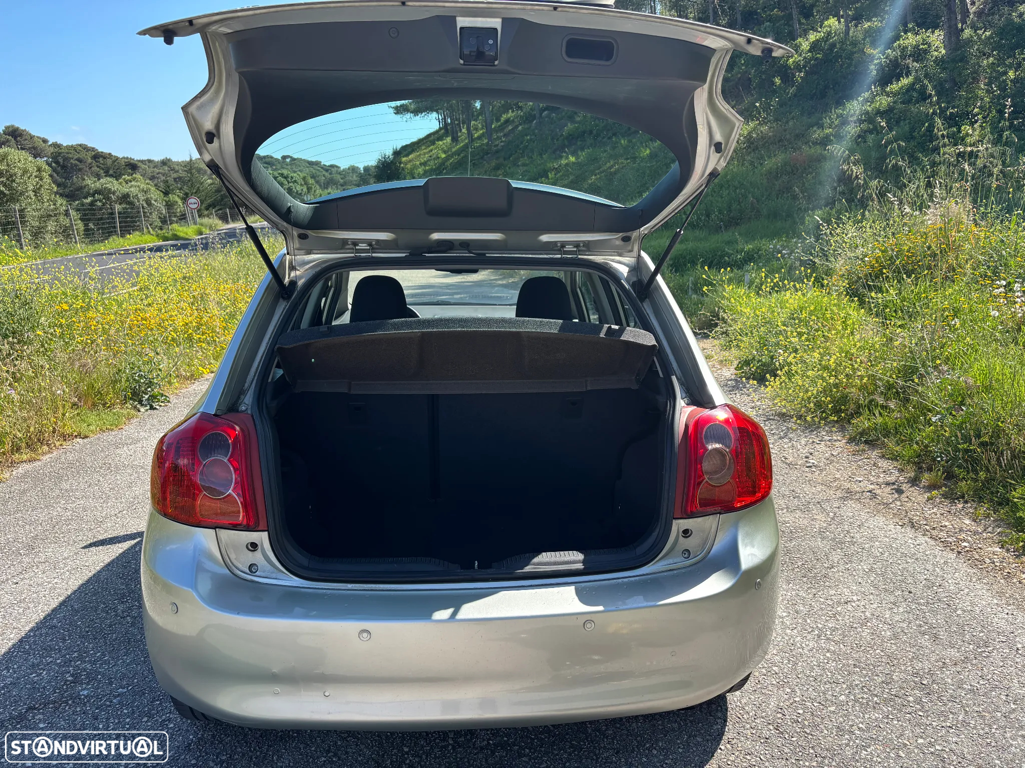 Toyota Auris 1.4 D-4D AC - 10