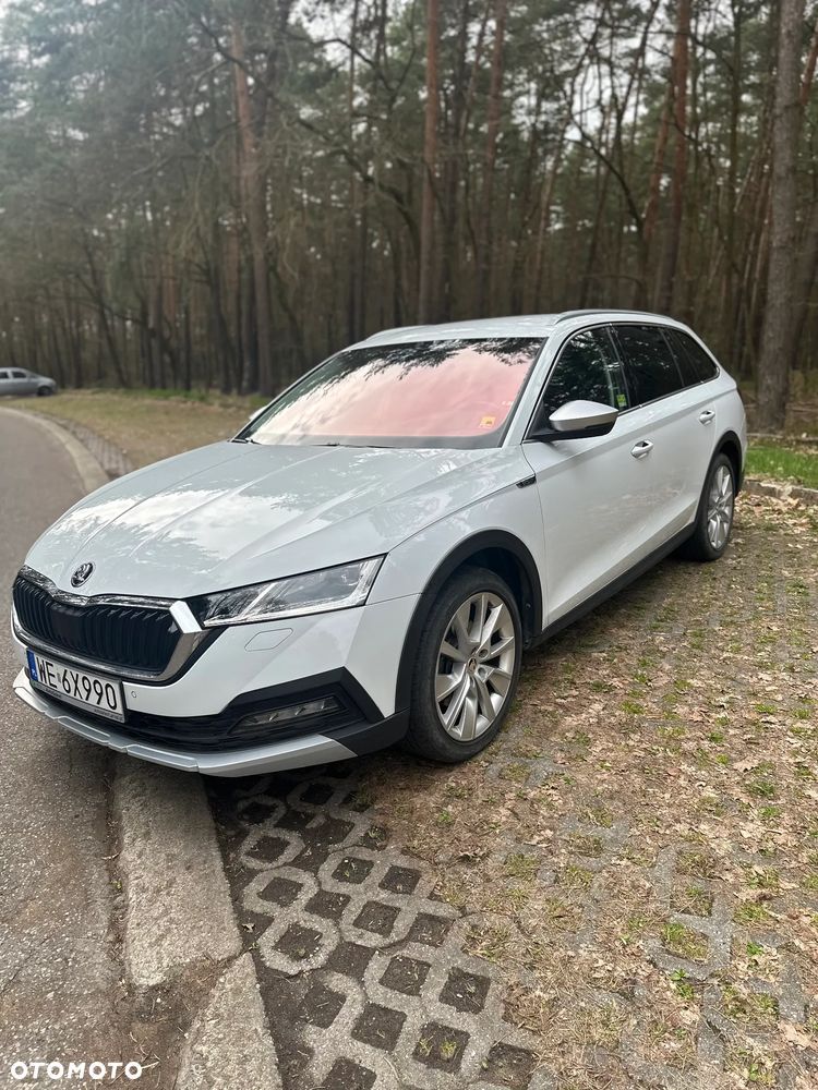 Skoda Octavia 2.0 TSI 4x4 Scout DSG - 1