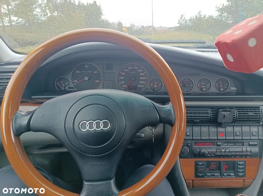 Audi A6 Limousine 2.5 TDI - 9