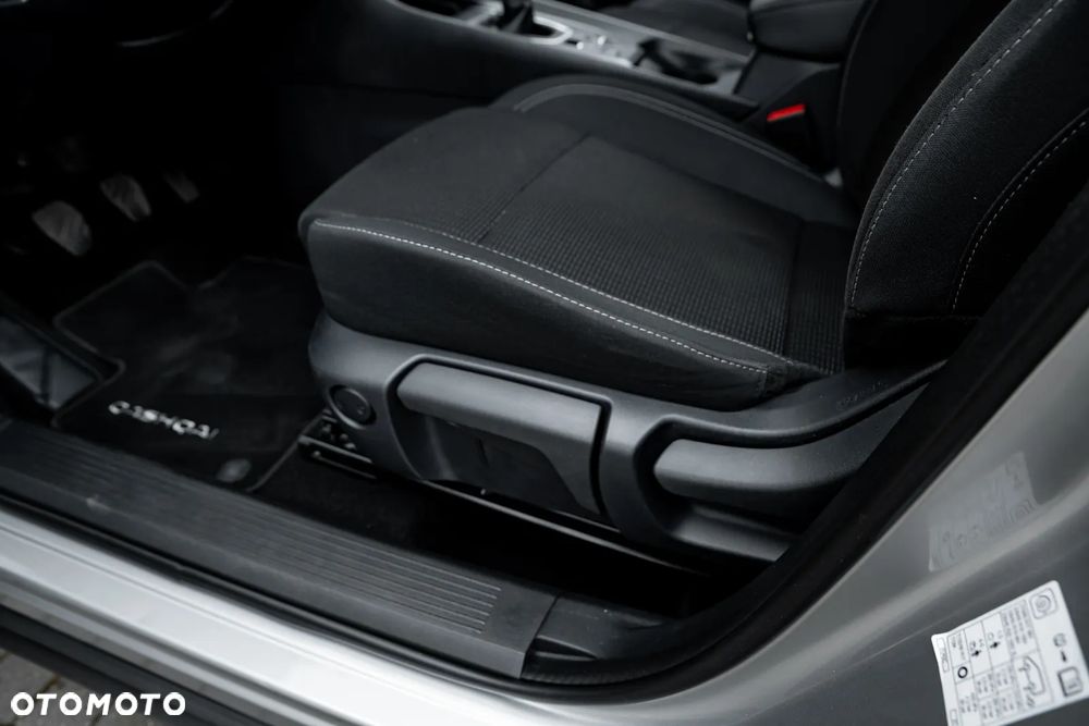 Nissan Qashqai 1.3 DIG-T N-Connecta - 15