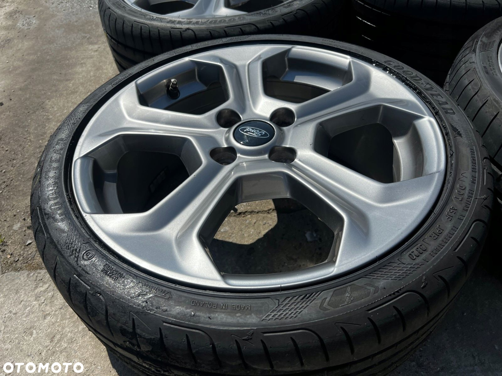 KOŁA FELGI OPONY LETNIE FORD FIESTA MK7 ST 205/40 R17 - 4