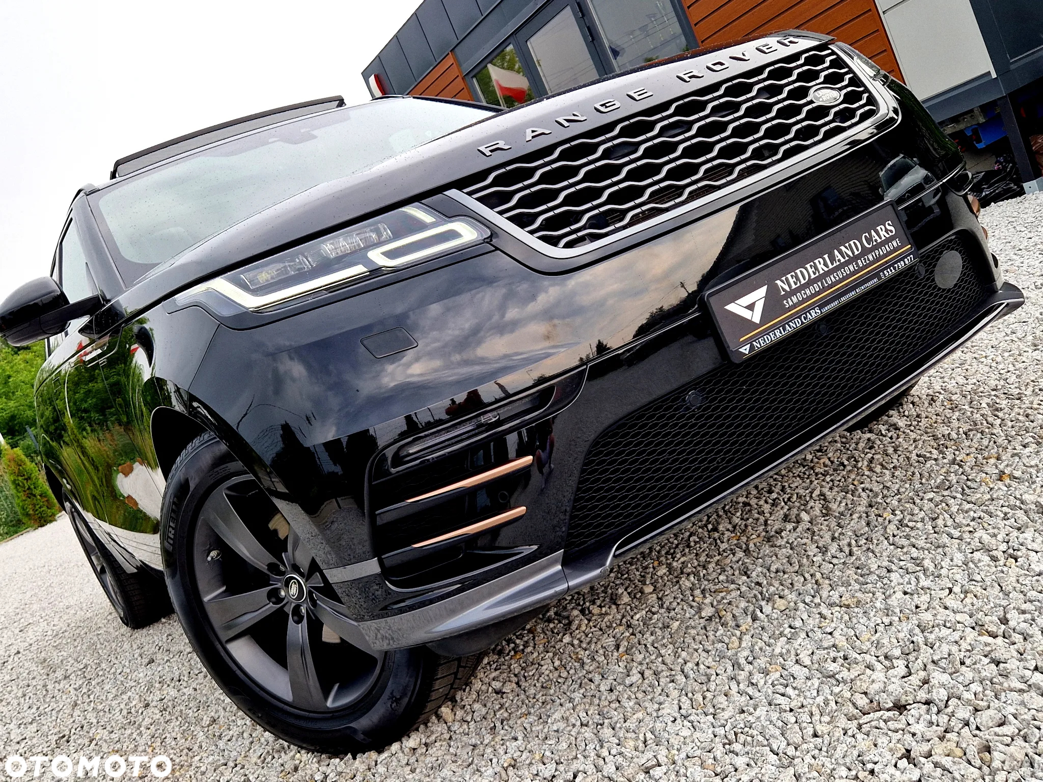 Land Rover Range Rover Velar 2.0 TD4 R-Dynamic - 3