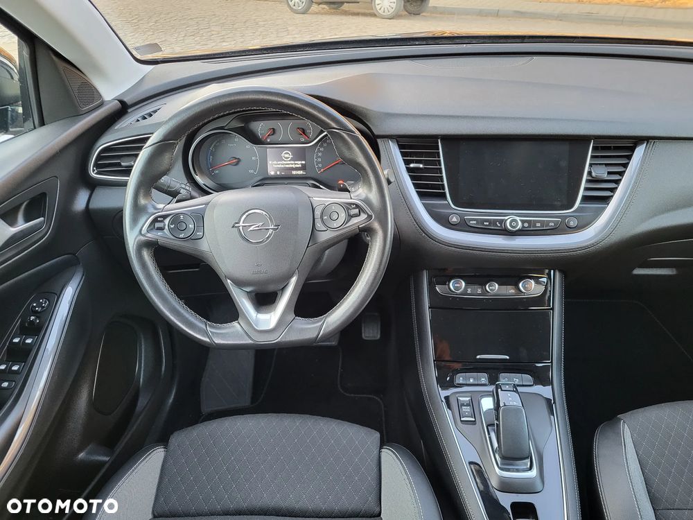 Opel Grandland X 1.6 DI Start/Stop Business Elegance - 10