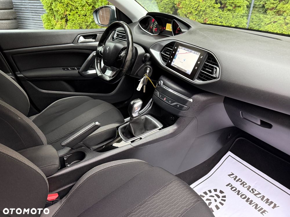 Peugeot 308 PureTech 110 Stop & Start Style - 9