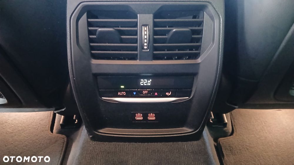 BMW Seria 3 320i M Sport sport - 13