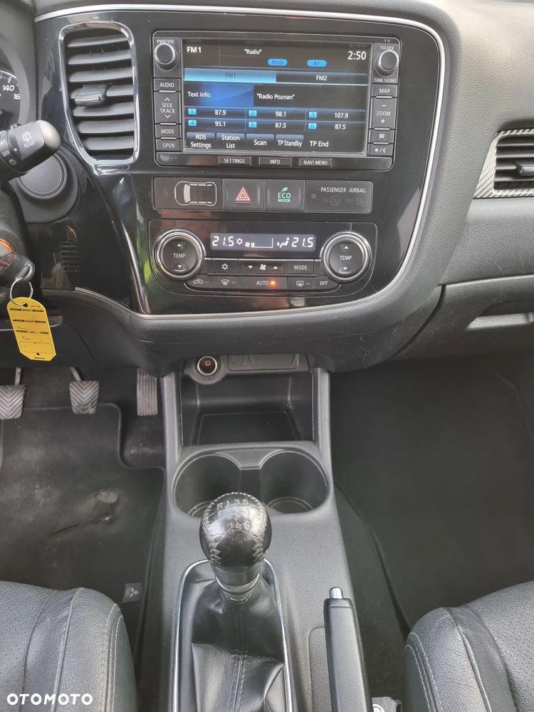 Mitsubishi Outlander 2.2 DI-D 2WD Invite - 13