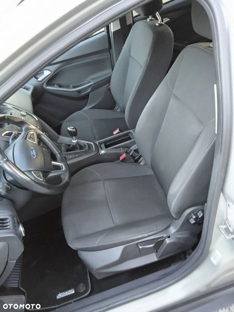 Ford Focus 1.0 EcoBoost Edition - 16