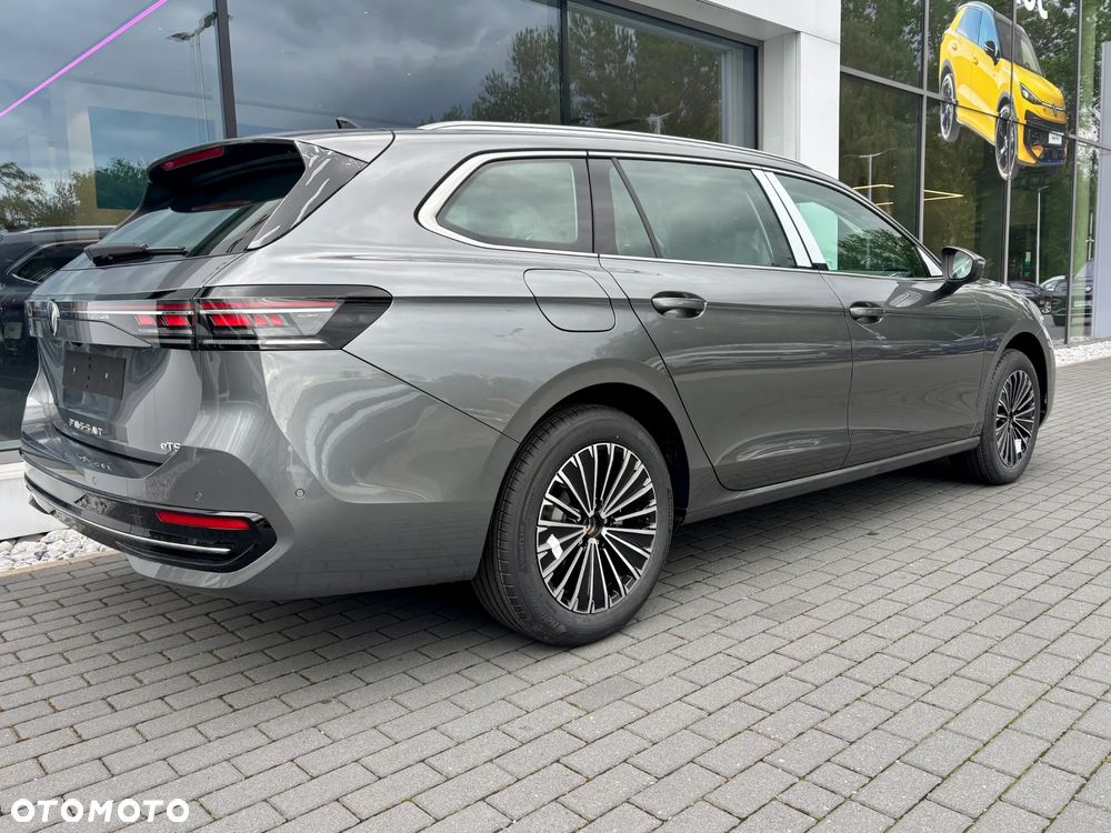 Volkswagen Passat Variant 1.5 TSI ACT mHEV Elegance DSG - 8