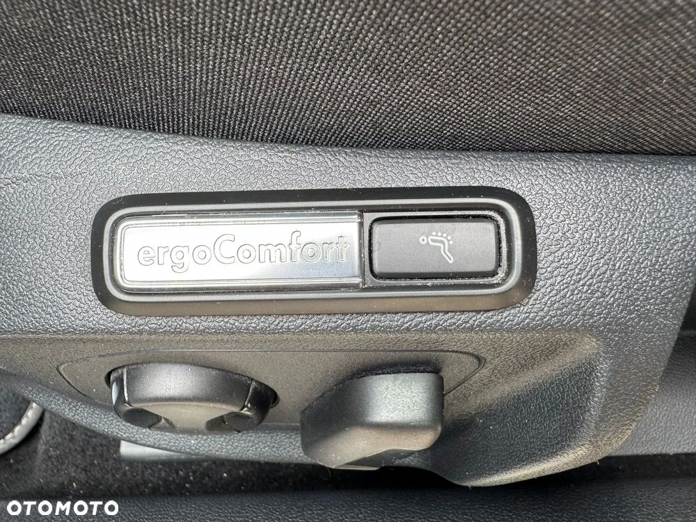 Volkswagen Arteon Shooting Brake 2.0 TDI SCR 4Motion DSG R-Line - 16