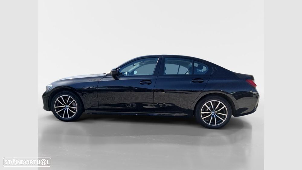 BMW 330 e Auto - 7