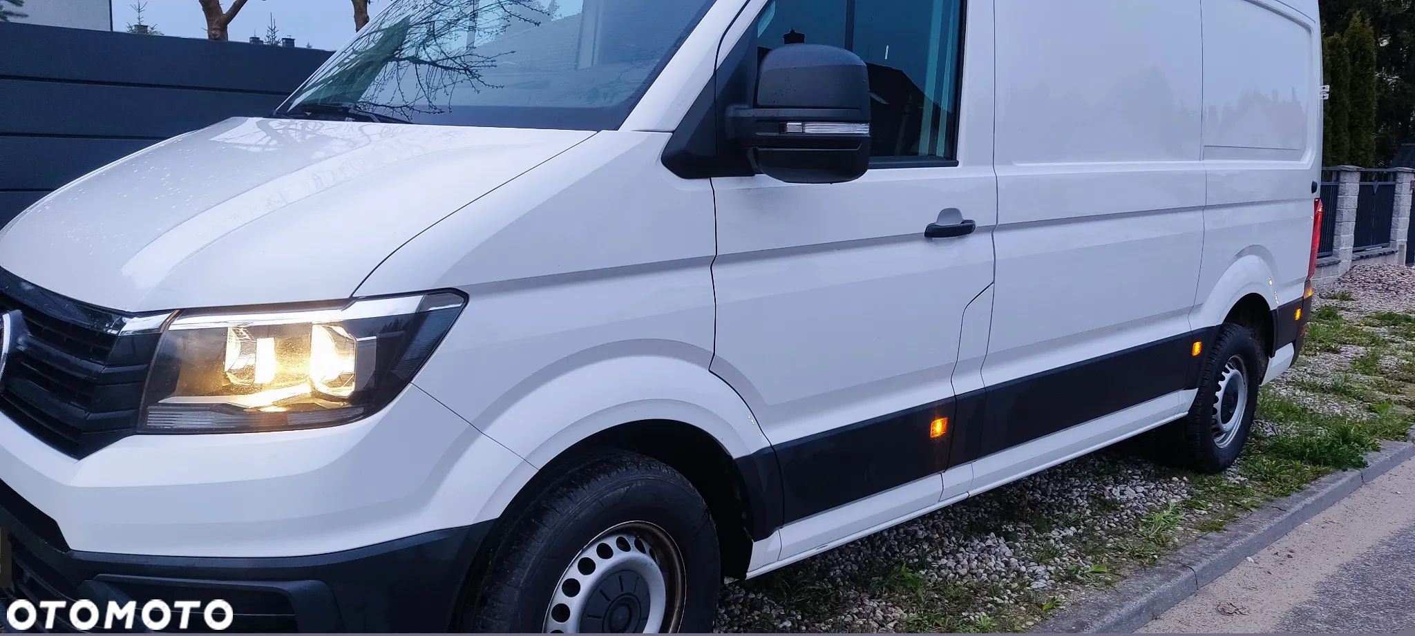 Volkswagen Crafter - 1